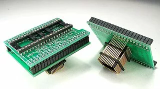 LIF socket for 40-pin DIP to 44-pin PLCC adapter